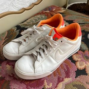 Nike Classic Women White Leather Sneakers